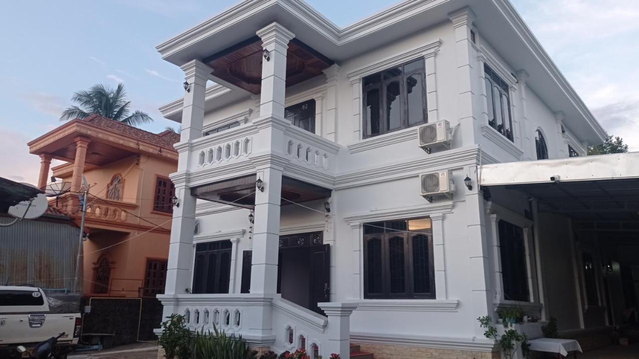Inthavong Hotel/Guest House Vang Vieng Extérieur photo